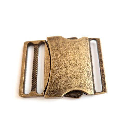 Beltespenne metall antikk gull  32 mm