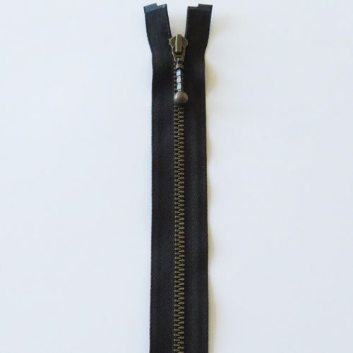 Delbar glidelås antikk messing 6mm sort 65 cm
